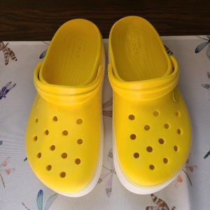 Platform Crocs